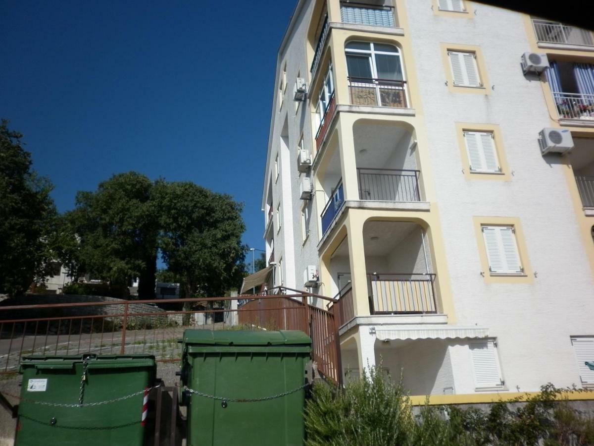 Apartment Antoncic Dramalj Exterior foto