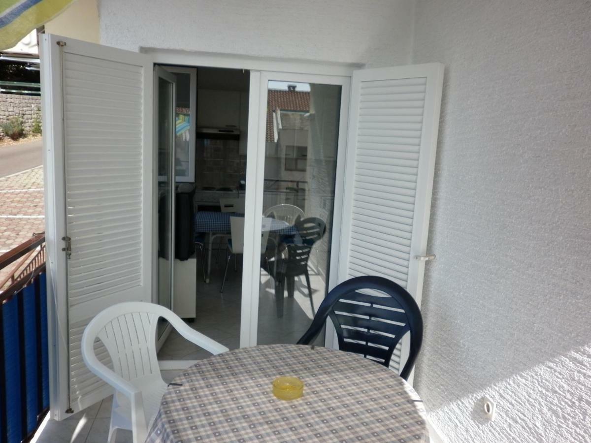 Apartment Antoncic Dramalj Exterior foto
